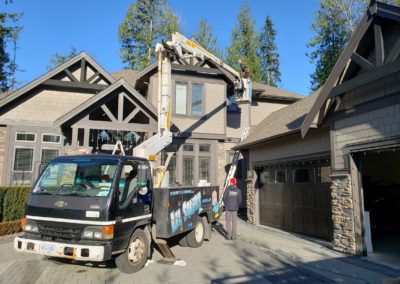 xmas light install at samuels